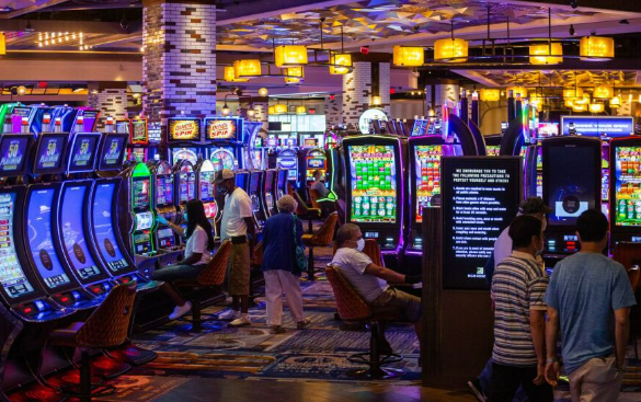 Games Mesin Slot Microgaming - Sepuluh Persaingan 5 Reel Baru